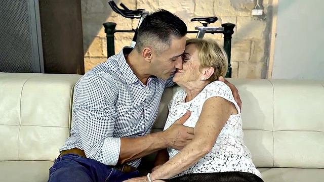 Old granny loves doggystyle by big white cock