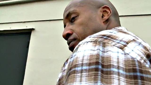 Pulled Nubian thug fucked outdoors in public place