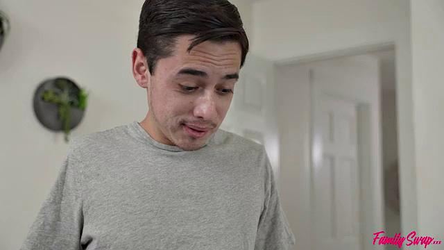 Swap Daughter Gets Stuck - S7:E4