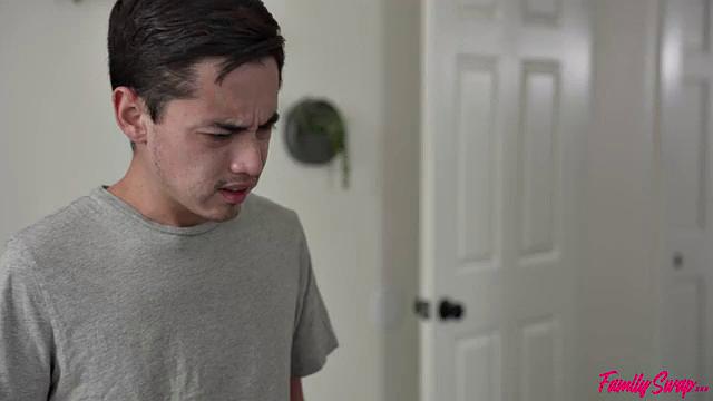 Swap Daughter Gets Stuck - S7:E4