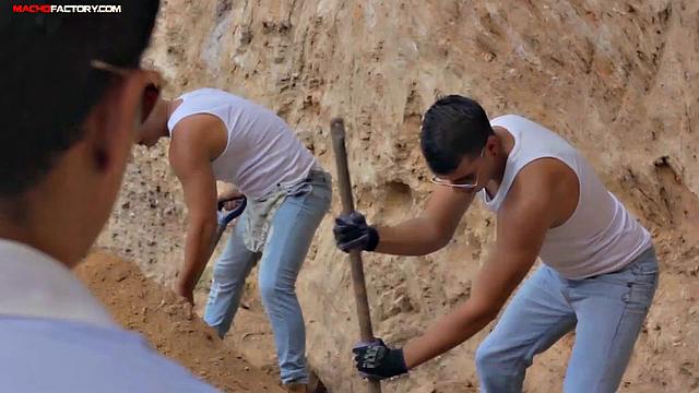 Threesome of workers fucking. - XXX staff