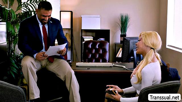 Eating the ass of my stepdaughter to get pass