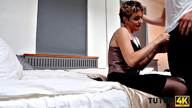 TUTOR4K. Guy steals tutor's glasses and seduces mature woman