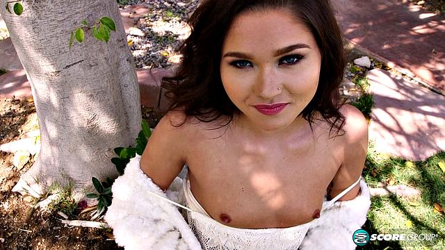 Zoe Bloom Gets Sun on Her Buns and Tits