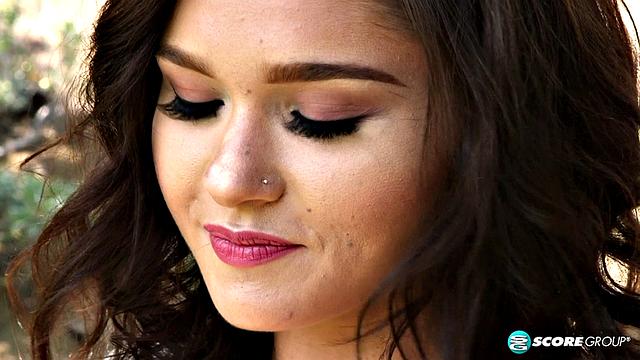 Zoe Bloom Gets Sun on Her Buns and Tits