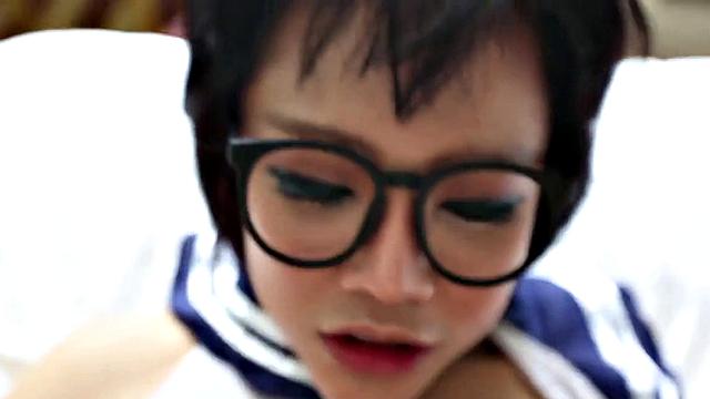 Jam2 on Hello Ladyboy - 6min Clip