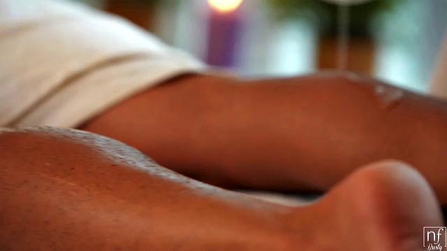 Rub You Right - S10:E4