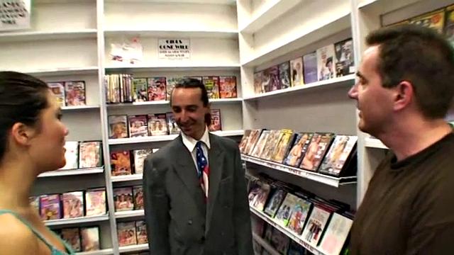 London Keys asian whore jerks and fucks