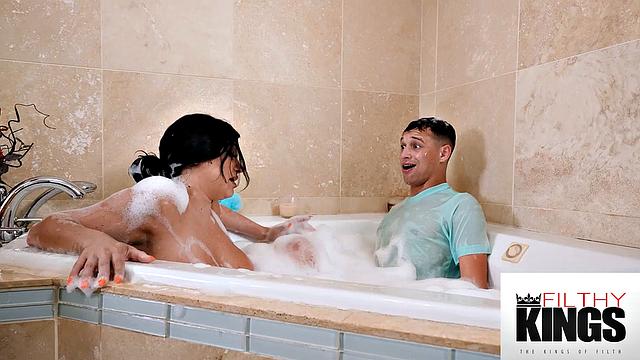 FilthyTaboo - I Fucked My Bubble Butt Stepmom In The Ass