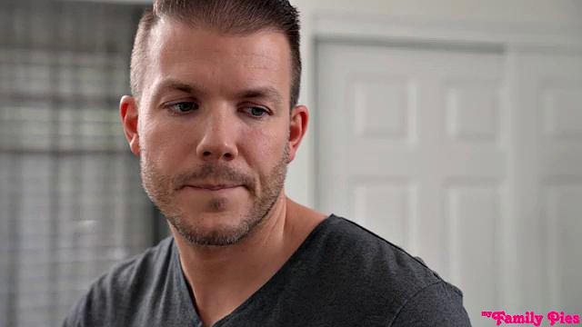 Putting In Work For My Stepsister - S31:E1