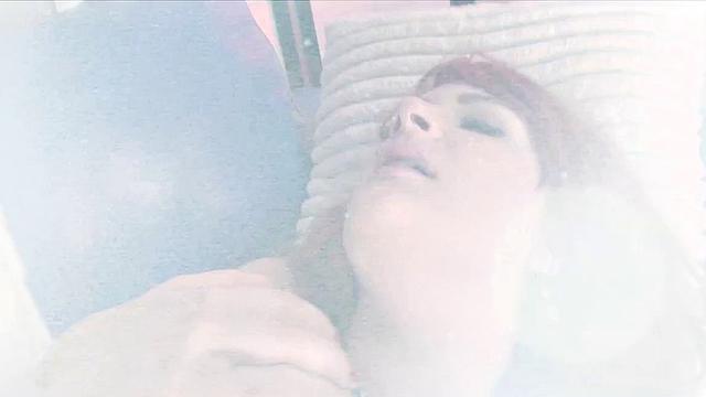 Nyx clicks with hard dick