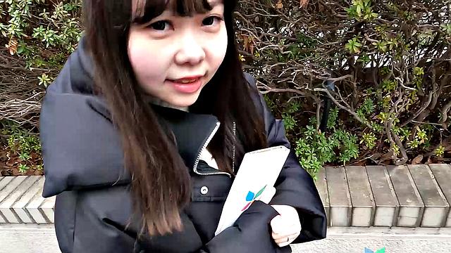 Amateur Japanese model Miwa Ichikawa has the darkest