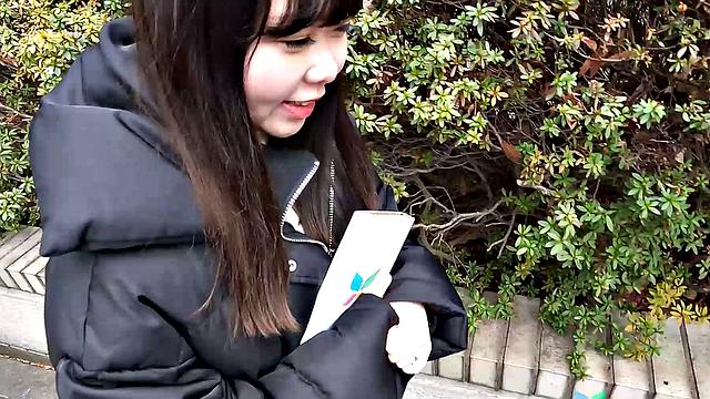 Amateur Japanese model Miwa Ichikawa has the darkest