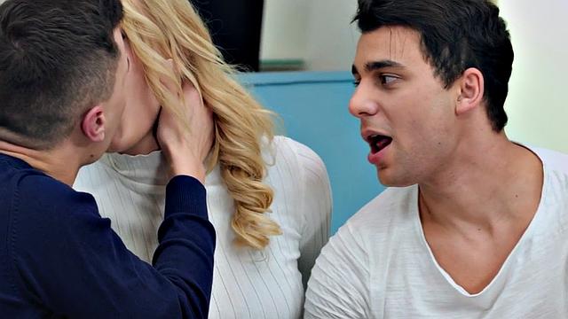 Bisexual medium boobs babe drilled in 3some after dick blowing