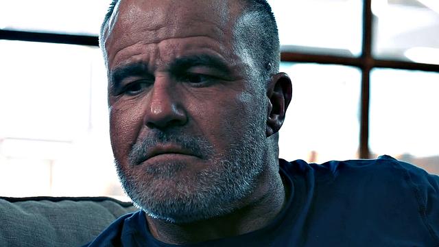 Stepdad barebacks stepson's tattooed BF in taboo 3some