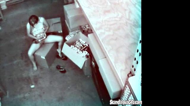 Pretty Babe gets horny.