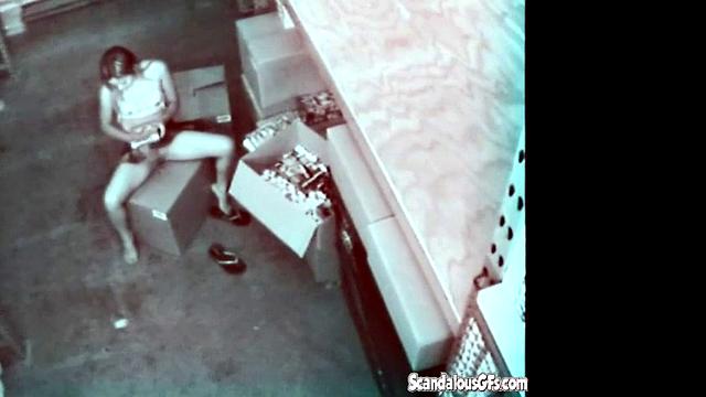 Pretty Babe gets horny.