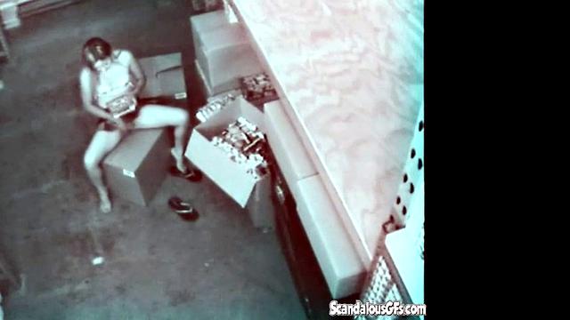 Pretty Babe gets horny.