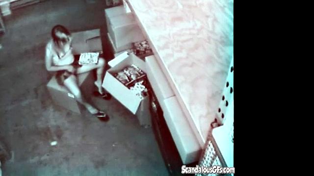 Pretty Babe gets horny.