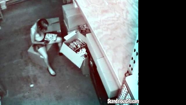 Pretty Babe gets horny.