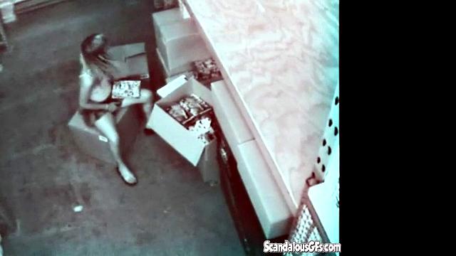 Pretty Babe gets horny.