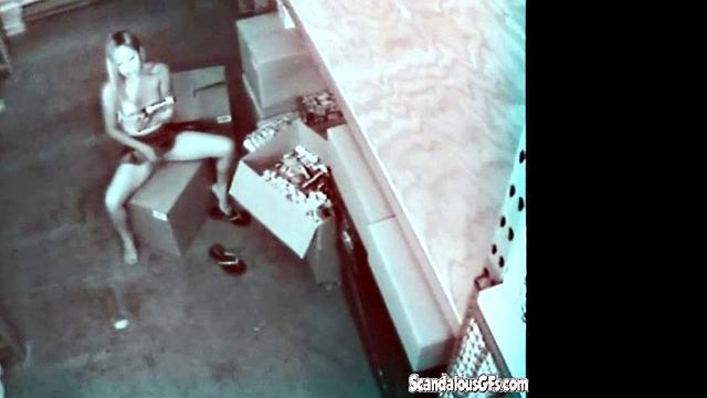 Pretty Babe gets horny.