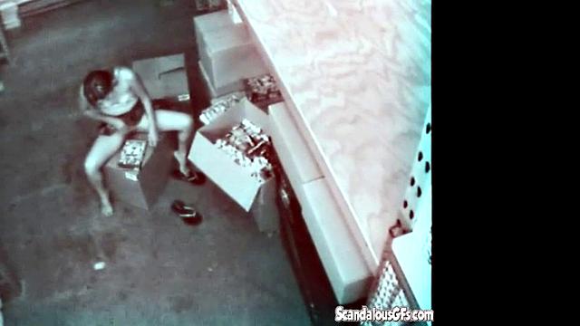 Pretty Babe gets horny.