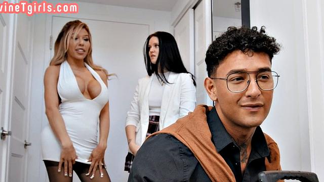 Curvy trans in stockings doggystyled by her BF