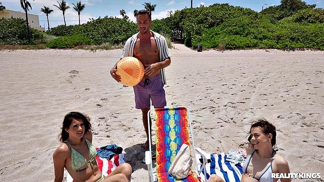 Don't Knock A-Knockin!