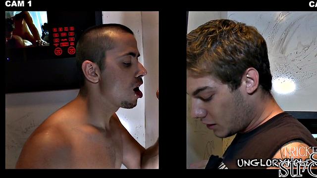 Gullible straight muscular fooled at the gloryhole