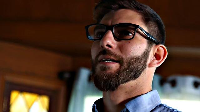 Curvy babe loves to be assfucked in doggystyle