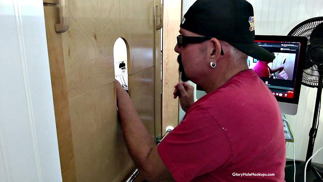 Ebony Gloryhole Sucking