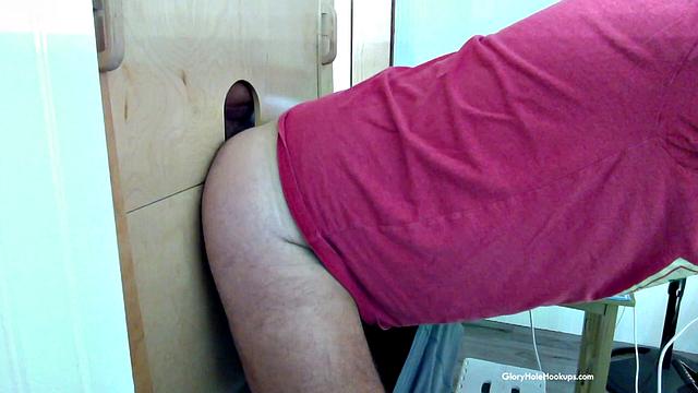 Ebony Gloryhole Sucking