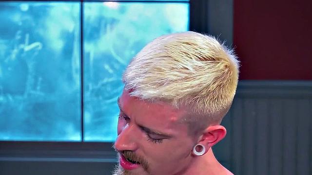 Skinny bottom fisted by stud until receiving facial