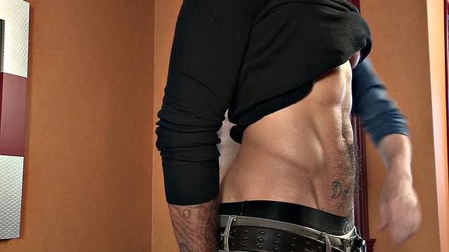 Masked jock cums in mouth after getting sucked