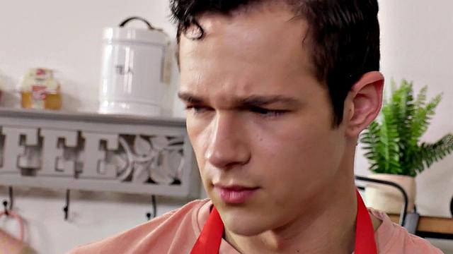 Deepthroated waiter bareback fucks his guest