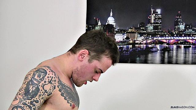 Leo-Rex Bunny & Ronnie Stone Have a Wild Time Fucking