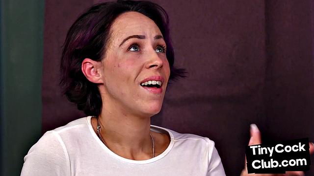 Tiny dude got handjob by babe