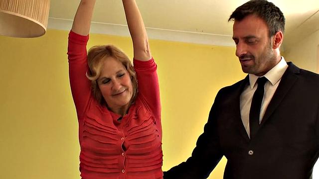 SubSlut Molly Maracas: Randy Granny's Never Been Dommed