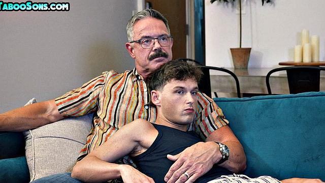 21yo Stepson Barebacked by Stepdaddy with Hairy Chests