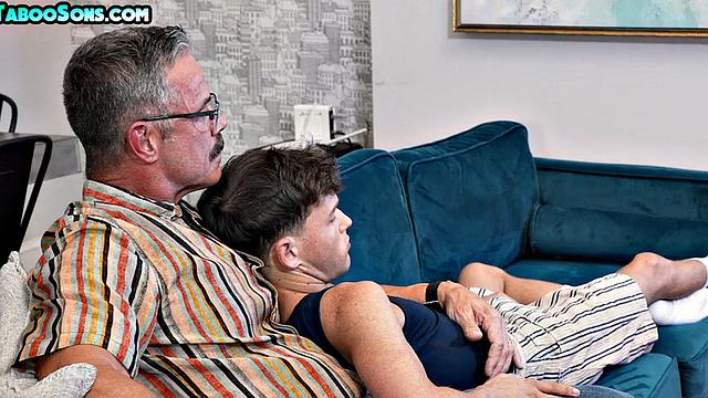 21yo Stepson Barebacked by Stepdaddy with Hairy Chests