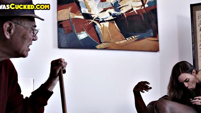 Cuckold husband watches petite wife pleasing BBC