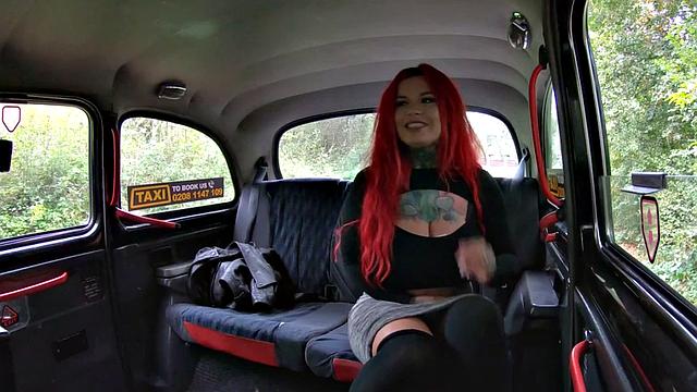 Curvy tattoo cabbie gets her pussy nailed
