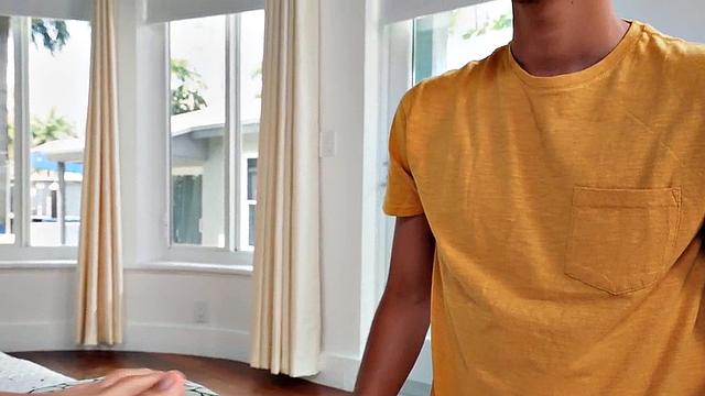 Cockhungry stepmommy banged in hr pussy by stepson