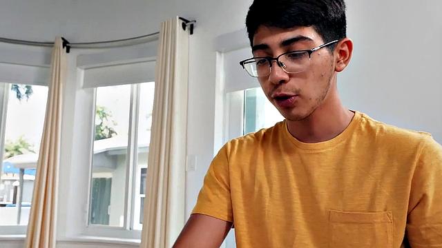 Cockhungry stepmommy banged in hr pussy by stepson