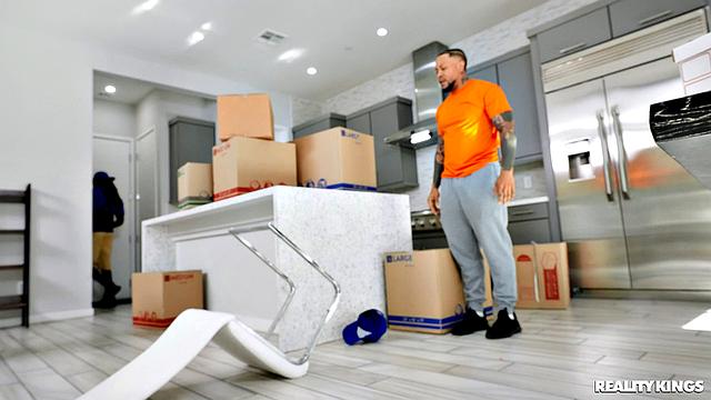 Annoyed Girlfriend Fucks Moving Guy