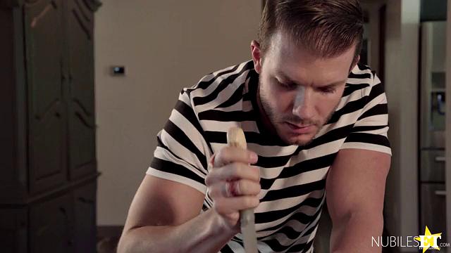 The Creepy Step Family - S3:E3