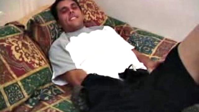 Silver Jacks Off With Toy