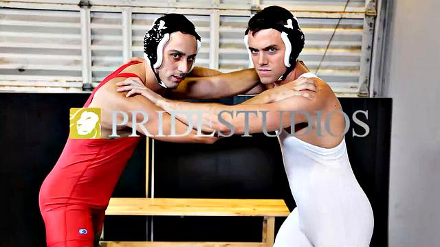 Sexy Twink Smashed By Hunk - Derrick Dime, Texas Holcum