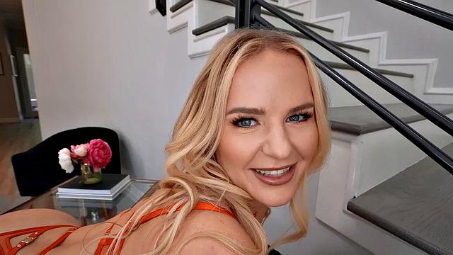 Busty PAWG cocksucking in the shower